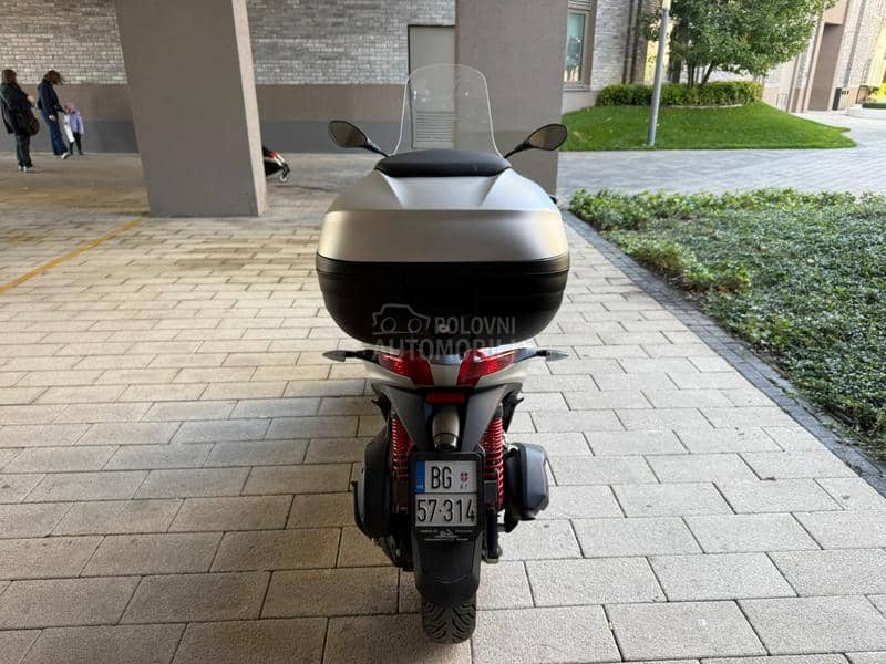 Piaggio MP3