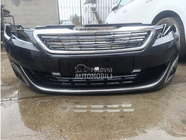 prednji branik sa senzorima za Peugeot 308 od 2013. do 2017. god.