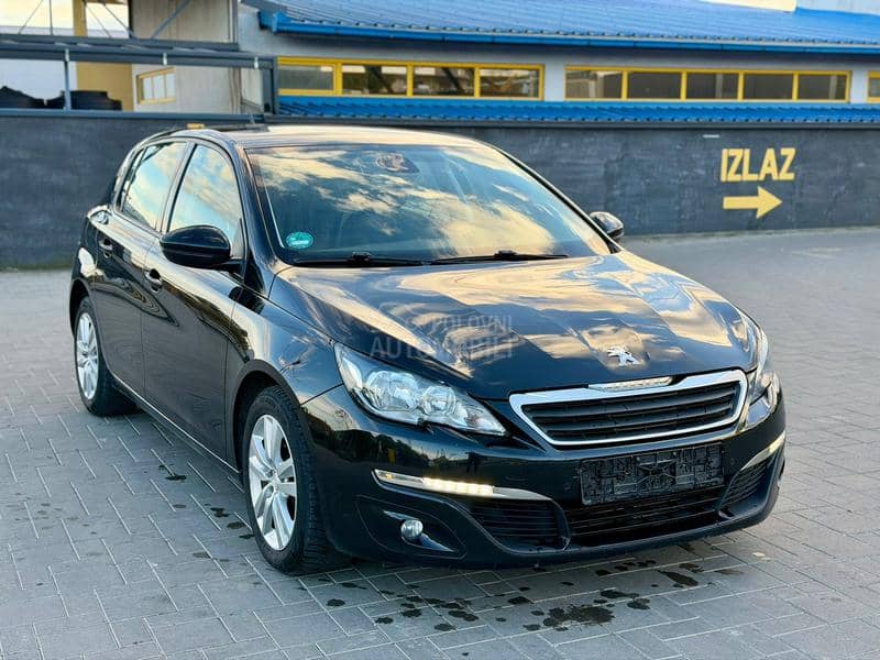 Peugeot 308  Peugeot 308