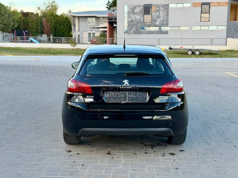 Peugeot 308  Peugeot 308