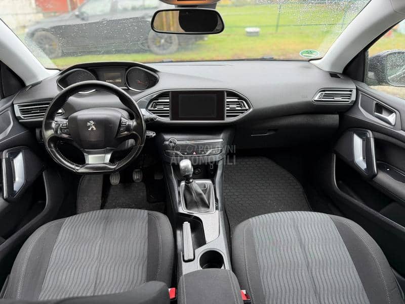 Peugeot 308  Peugeot 308