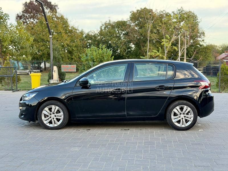 Peugeot 308  Peugeot 308