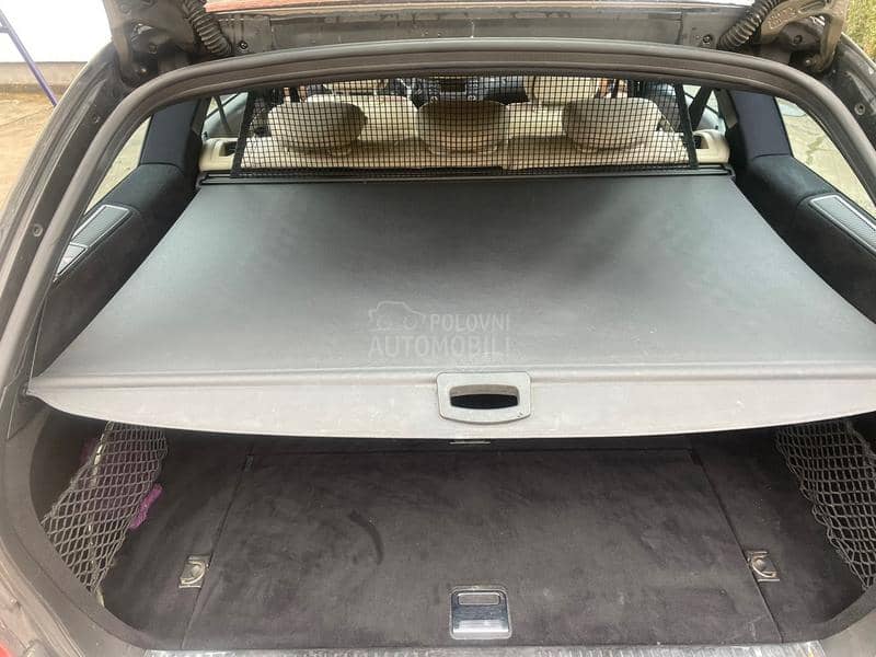 Mercedes Benz E 220 avantgarde air matic