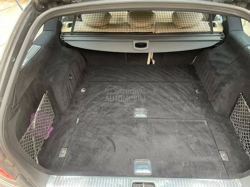 Mercedes Benz E 220 avantgarde air matic