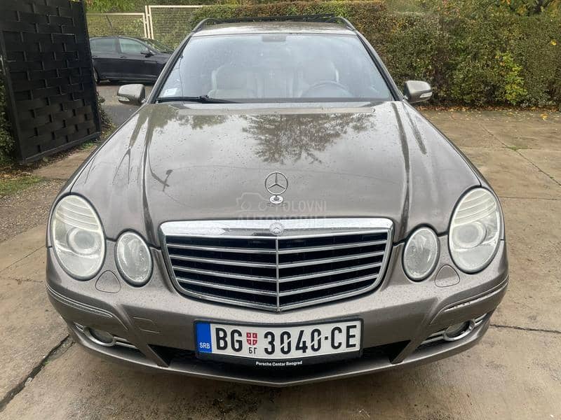 Mercedes Benz E 220 avantgarde air matic
