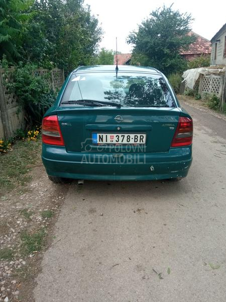 Opel Astra F 