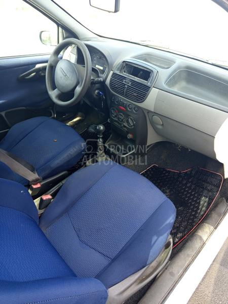 Fiat Punto 