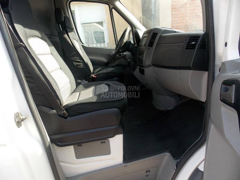 Volkswagen Crafter 2.0 TDI  ODLIČAN