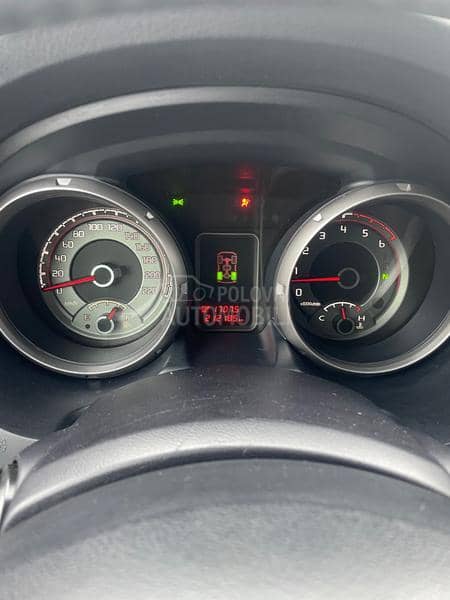 Mitsubishi Pajero DI-D N1