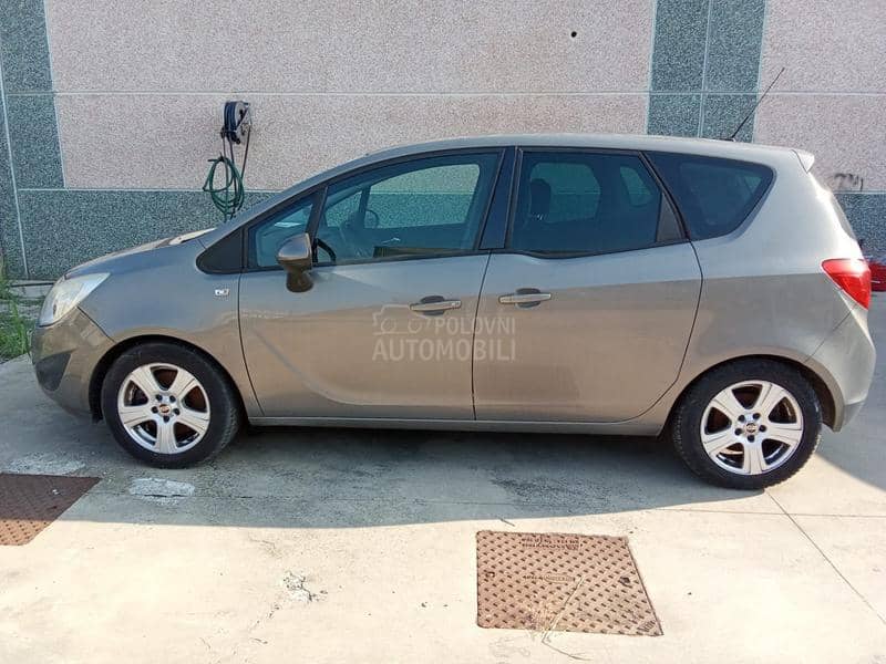 Opel Meriva 