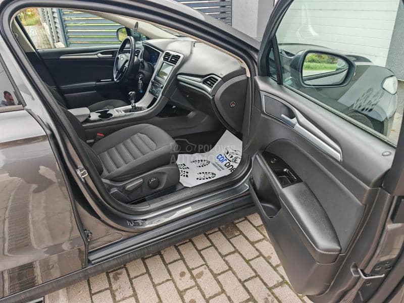 Ford Mondeo 1.5TDCi/TITANIUM/