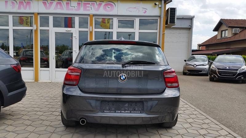 BMW 118 2.0 IZUZZETNO STANJE BMW 118 2.0 IZUZZETNO STANJE
