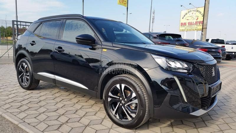 Peugeot 2008 RESTY/AUT/ALLURE/T0P