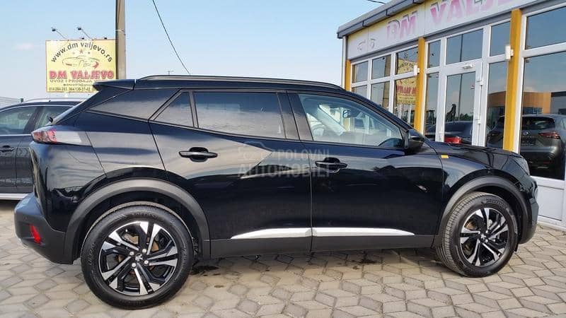 Peugeot 2008 RESTY/AUT/ALLURE/T0P