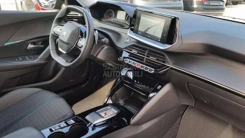 Peugeot 2008 RESTY/AUT/ALLURE/T0P