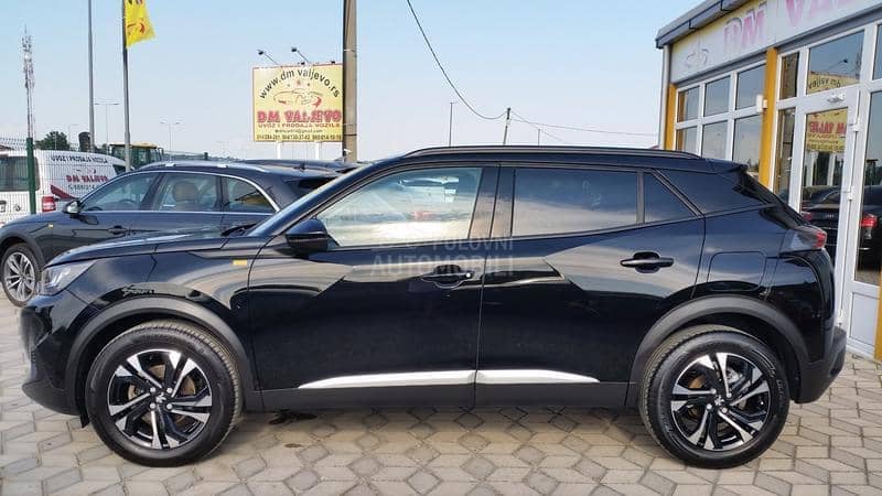Peugeot 2008 RESTY/AUT/ALLURE/T0P