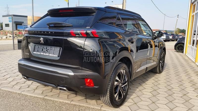 Peugeot 2008 RESTY/AUT/ALLURE/T0P