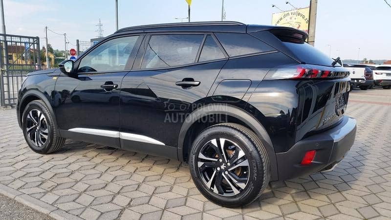 Peugeot 2008 RESTY/AUT/ALLURE/T0P
