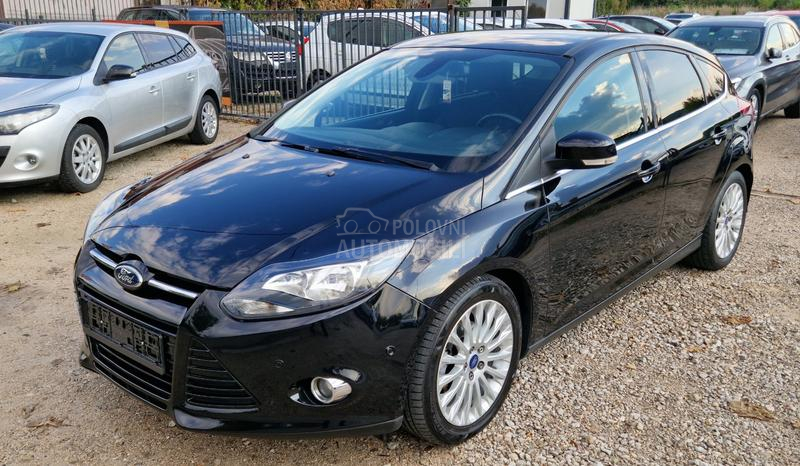 Ford Focus TITANIUM PLUS