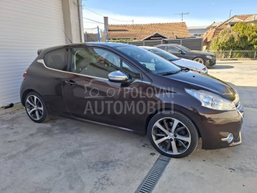 Peugeot 208 Allure GTi