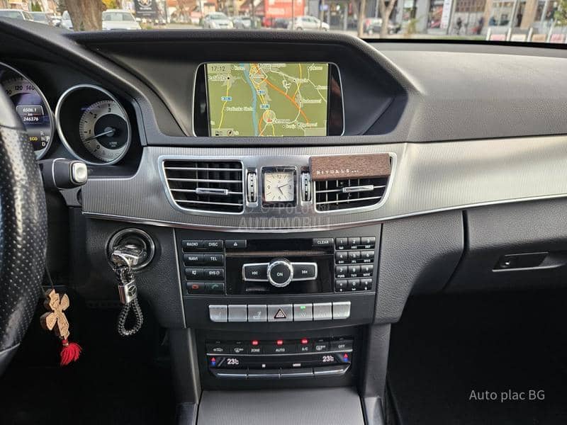 Mercedes Benz E 350 4 MATIC AMG