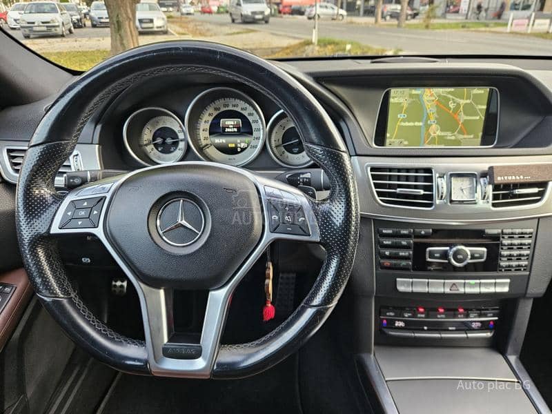 Mercedes Benz E 350 4 MATIC AMG