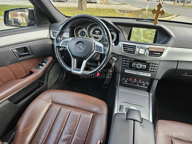 Mercedes Benz E 350 4 MATIC AMG