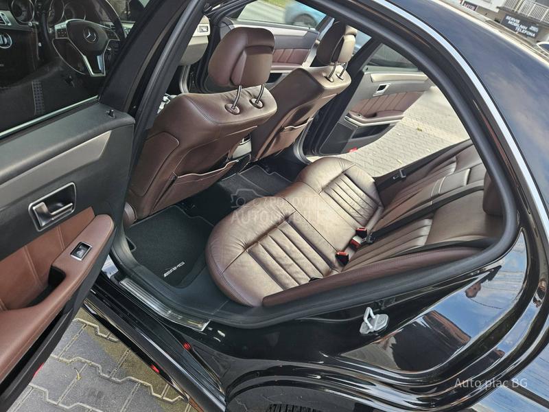 Mercedes Benz E 350 4 MATIC AMG