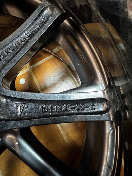 Aluminijumske felne Tesla Model 3 18" 5 x 114.3