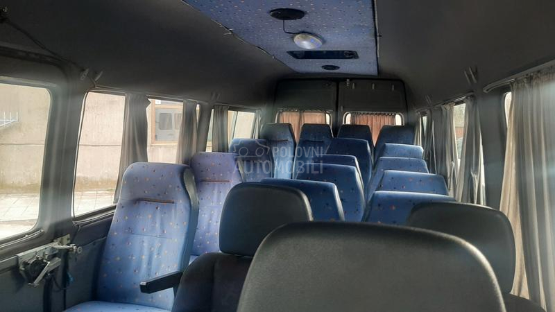 Mercedes Benz Sprinter 312