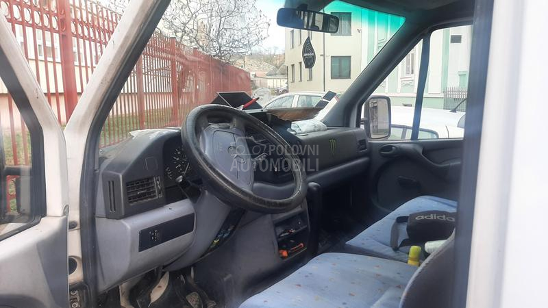 Mercedes Benz Sprinter 312