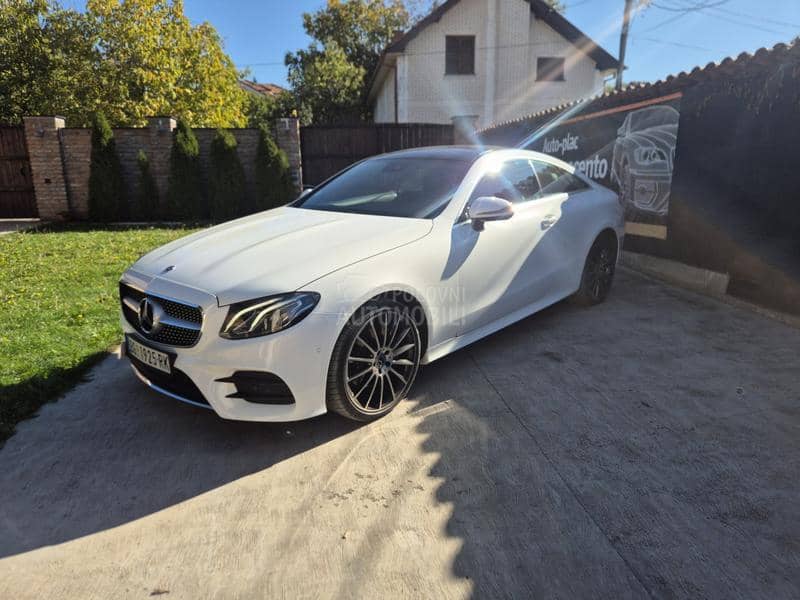 Mercedes Benz E 220 Coupe