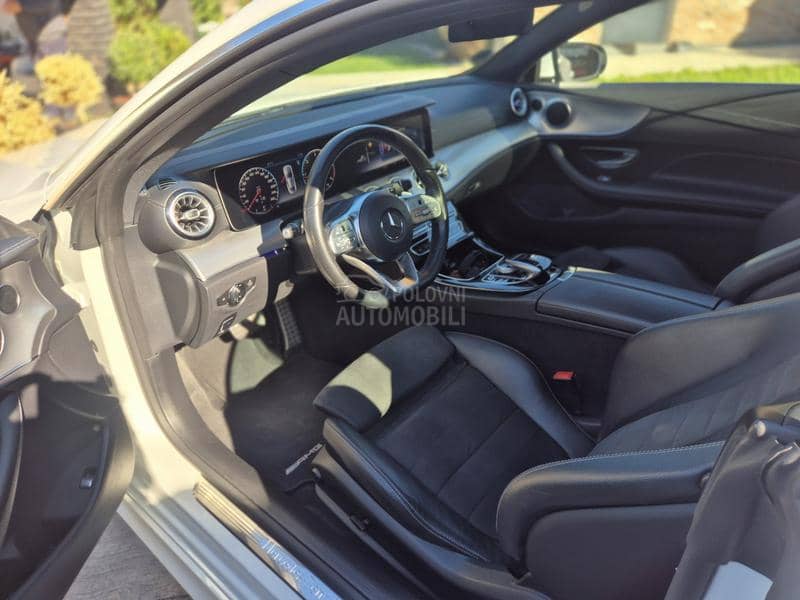 Mercedes Benz E 220 Coupe