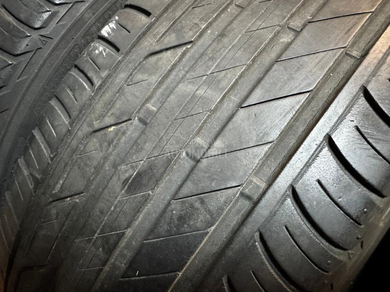 Bridgestone 215/50 R18 Letnja