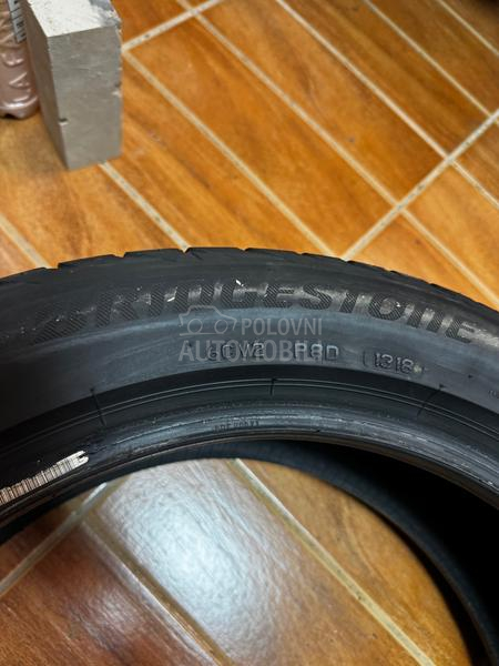 Bridgestone 215/50 R18 Letnja
