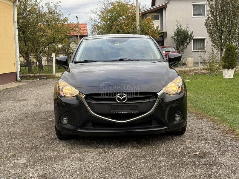 Mazda 2 105