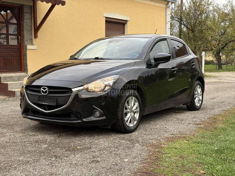 Mazda 2 105