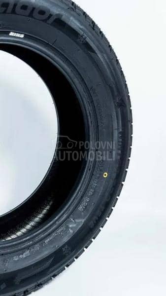 Tourador 255/40 R18 Zimska