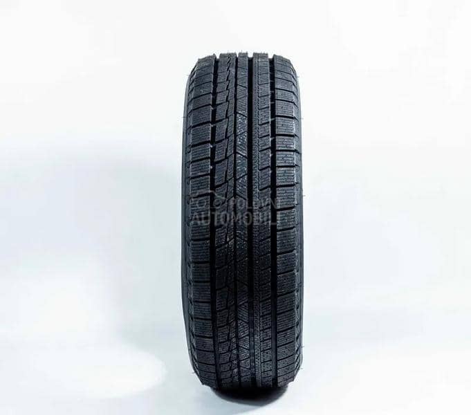 Tourador 255/45 R18 Zimska