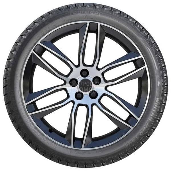 Tourador 255/45 R18 Zimska
