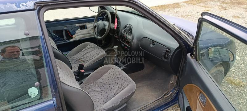 Citroen Saxo 11