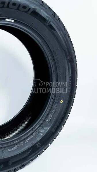 Tourador 275/45 R18 Zimska