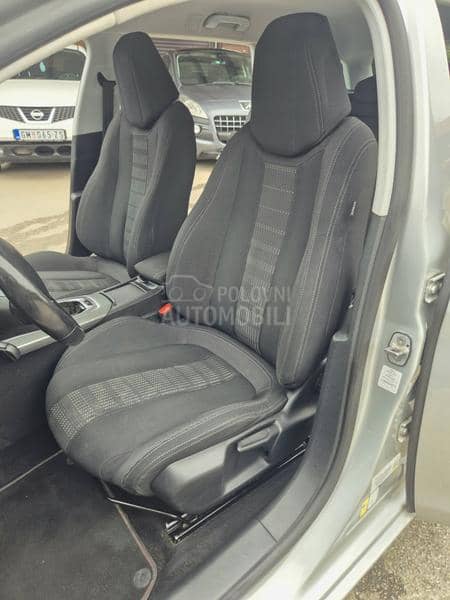 Peugeot 308 2.0 BlueHDI Peugeot 308 2.0 BlueHDI