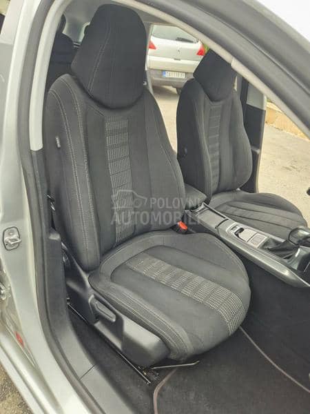 Peugeot 308 2.0 BlueHDI Peugeot 308 2.0 BlueHDI