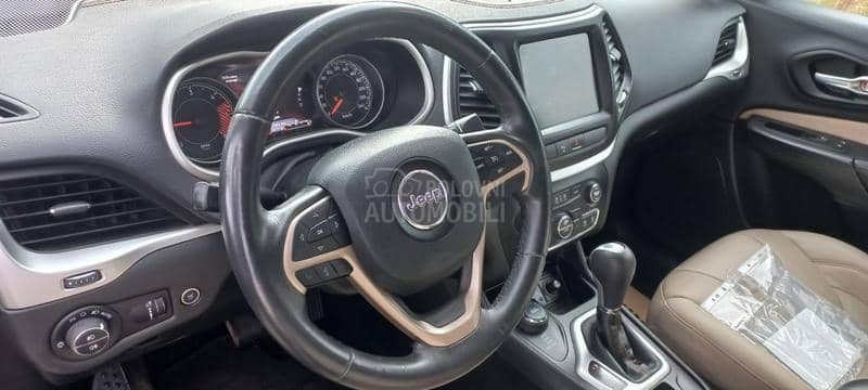 Jeep Cherokee 2.2 limited
