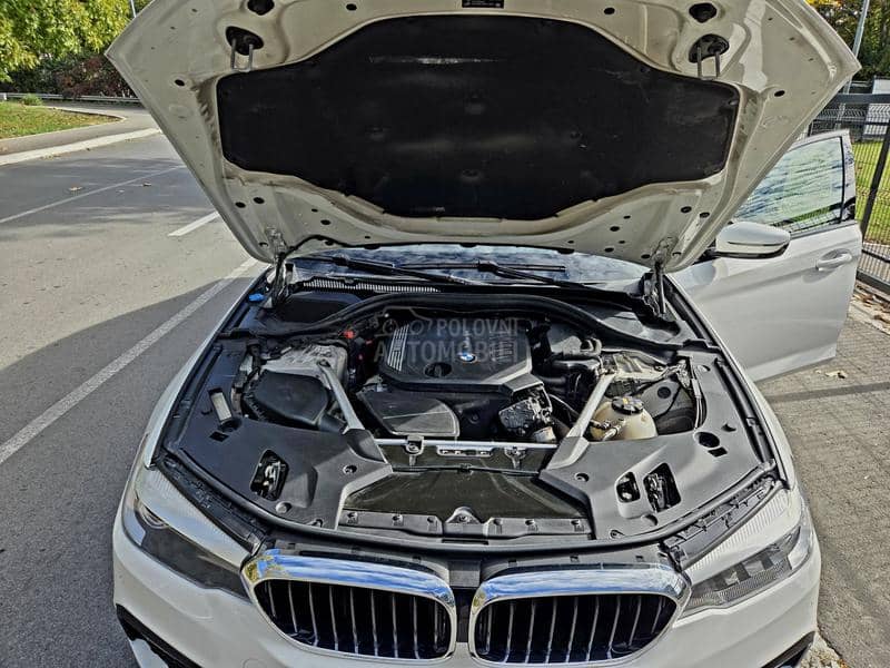 BMW 520 XDrive M paket