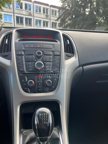 Opel Astra J 2.0 CDTI