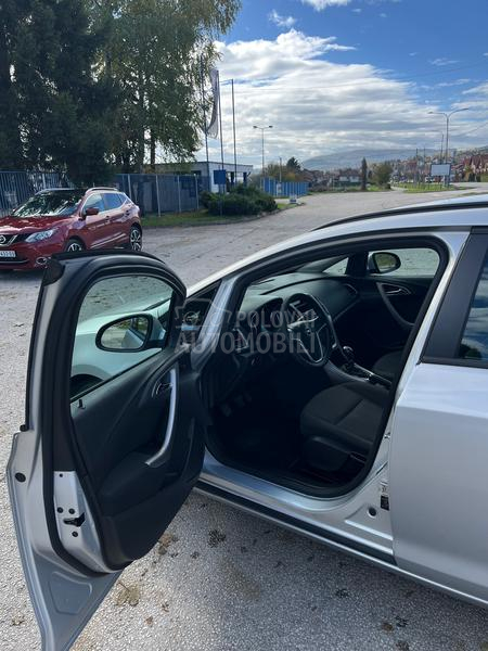 Opel Astra J 2.0 CDTI