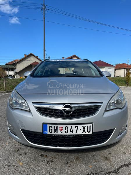 Opel Astra J 2.0 CDTI
