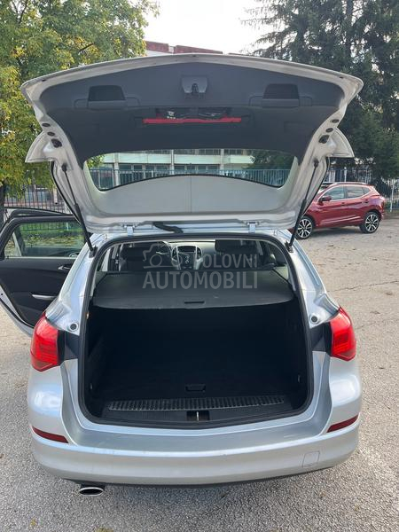 Opel Astra J 2.0 CDTI